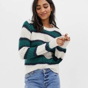 Abercrombie & Fitch balloon sleeve sweater stripe